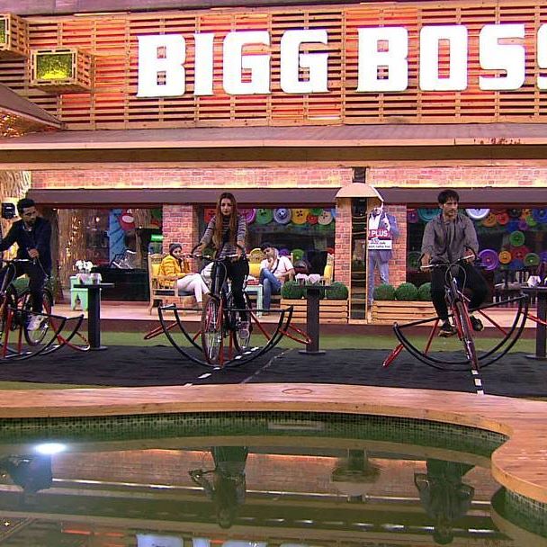 Bigg Boss 11 में पुनीष ने कर दी पैंट में ही पेशाब, ये रही वजह