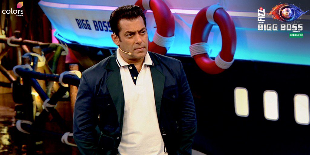 Bigg Boss 12 Weekend Ka Vaar LIVE: सुरभि राणा ने कहा टास्क छोड़ना था श्रीसंत का बहाना, दीपिका ककर को मिला धोखा