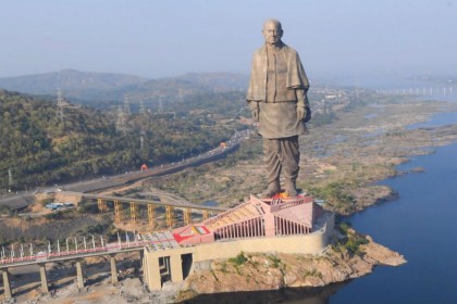 Statue of Unity: भूकंप में भी खड़ी रहेगी सरदार वल्लभ भाई पटेल की मूर्ति, एक साथ टूटे कई विश्व रिकॉर्ड