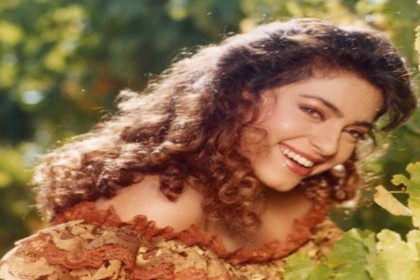 Juhi Chawla B’Day: पहली झलक देखते ही फिदा हो गए इमरान खान, ठान ली थी शादी की जिद्द