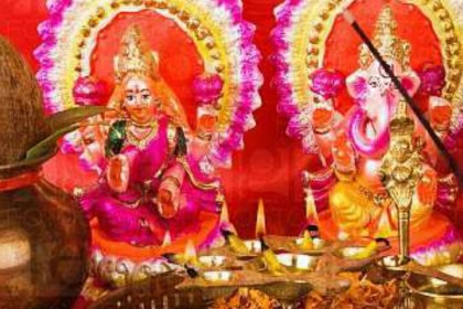 दिवाली पूजन से पहले घर में लाए ये चीजें मिलेगा मां लक्ष्मी का आशीर्वाद