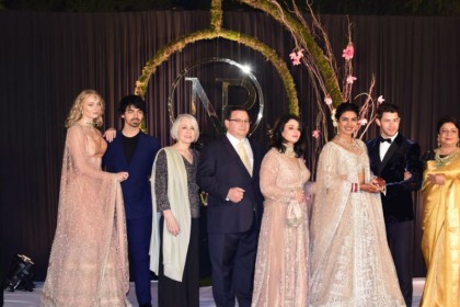 Priyanka Nick Wedding Delhi Reception