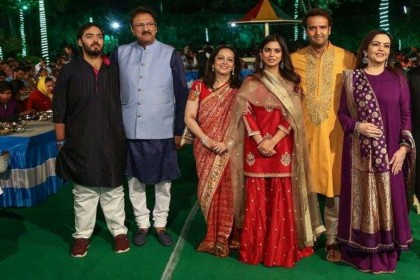 Isha ambani Anand piramal wedding Know about Piramal family