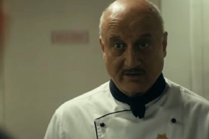 Anupam kher in Hotel mumbai