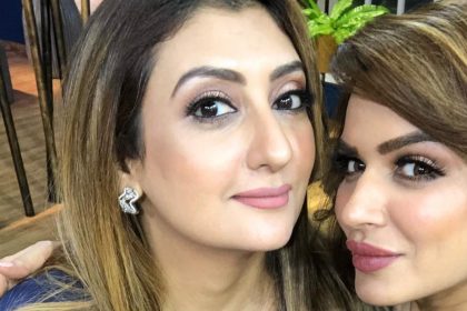 Juhi Parmar And Aashka Goradia