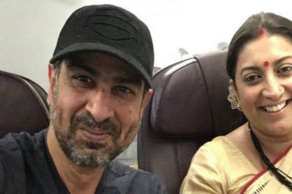 Smriti Irani Ronit roy