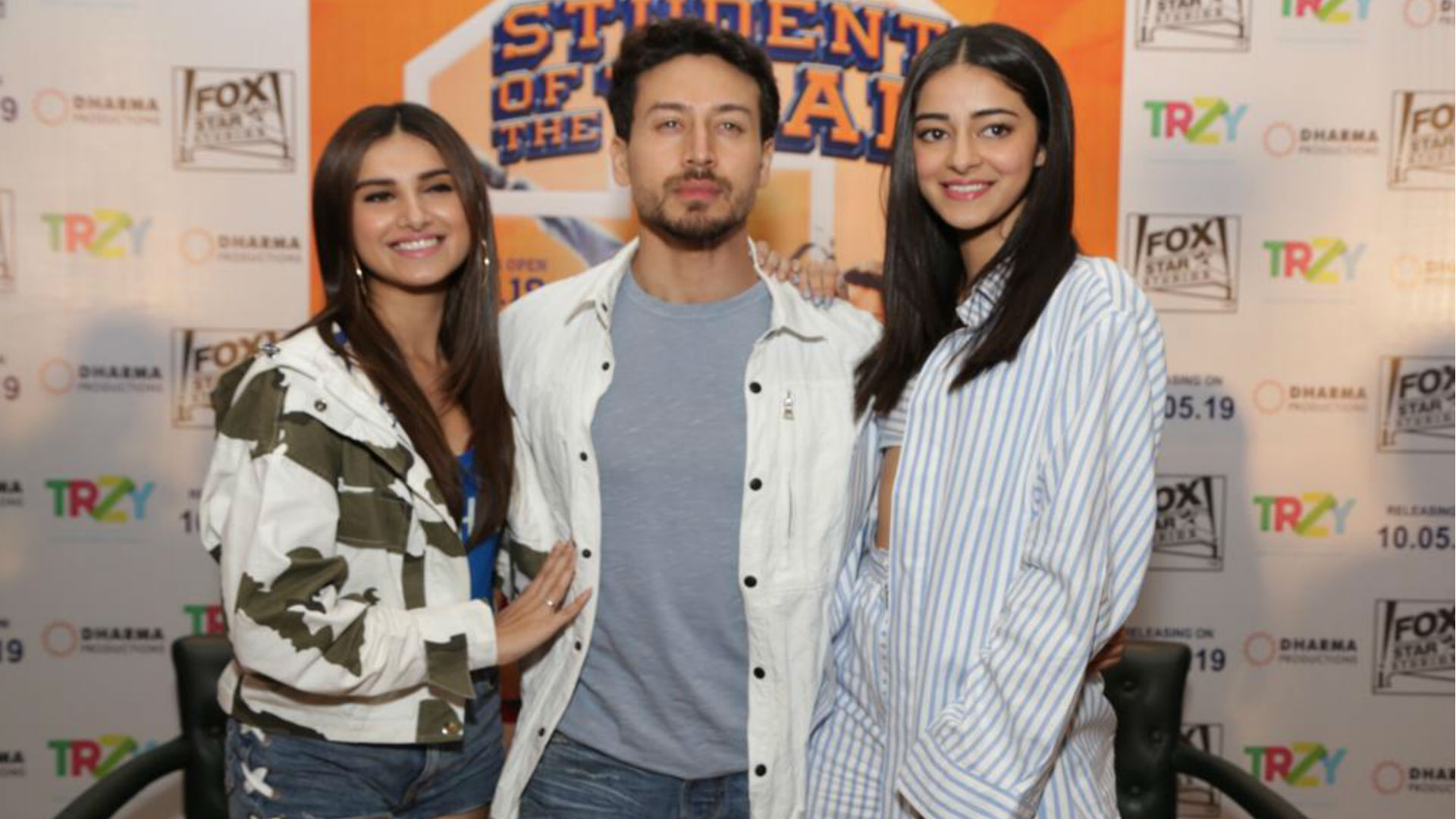 SOTY2 Review Live Update: कमजोर कहानी पर तारा सुतरिया-अनन्या पांडेय की शानदार एक्टिंग, टाइगर श्रॉफ ने जीता दिल