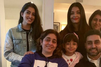 Navya Naveli Nanda shares photo with Abhishek Bachchan Aishwarya Rai Bachchan Aaradhya Bachchan dinn