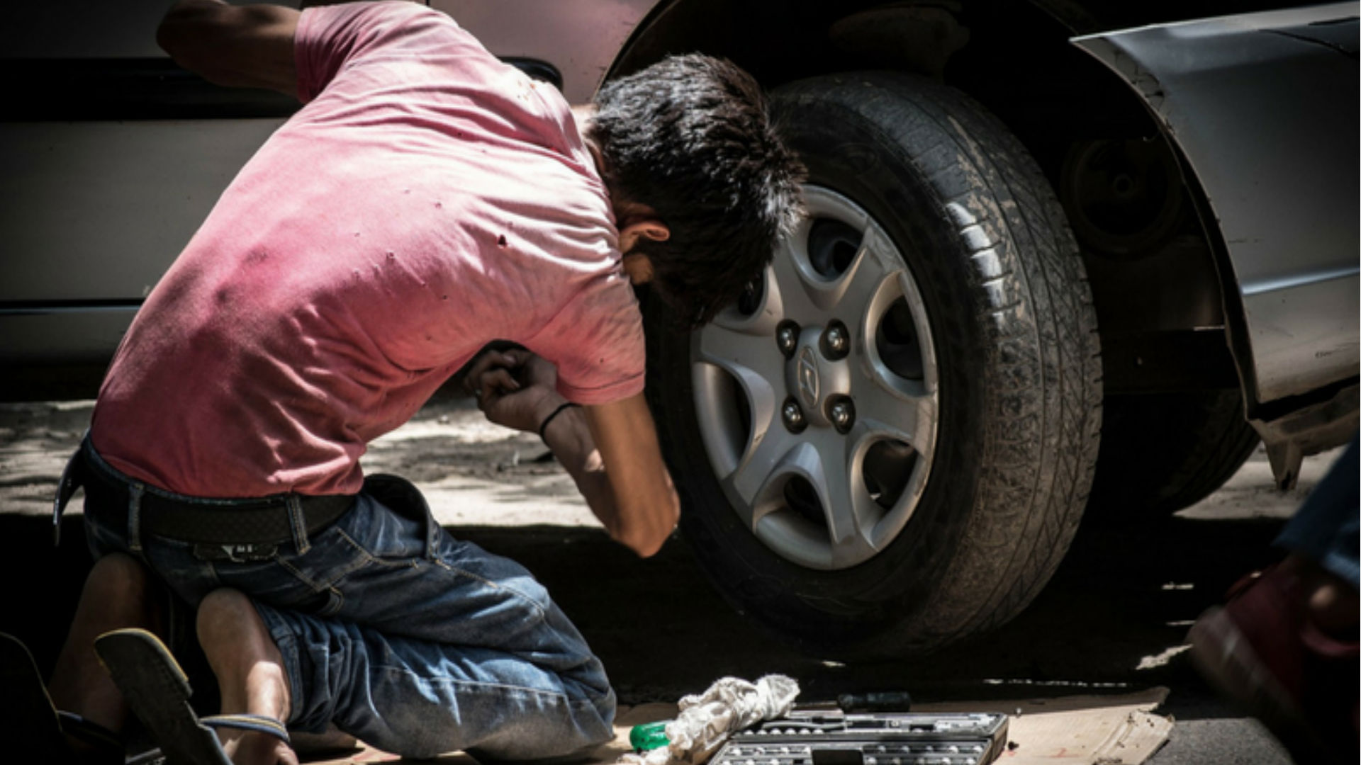 World Day Against Child Labour 2019: देश में 1 करोड़ से ज्यादा बाल मजदूर, कब आजाद होंगे ये बच्चे?