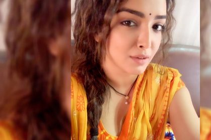 Amrapali Dubey Video