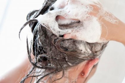 Shampoo Mistakes To Avoid