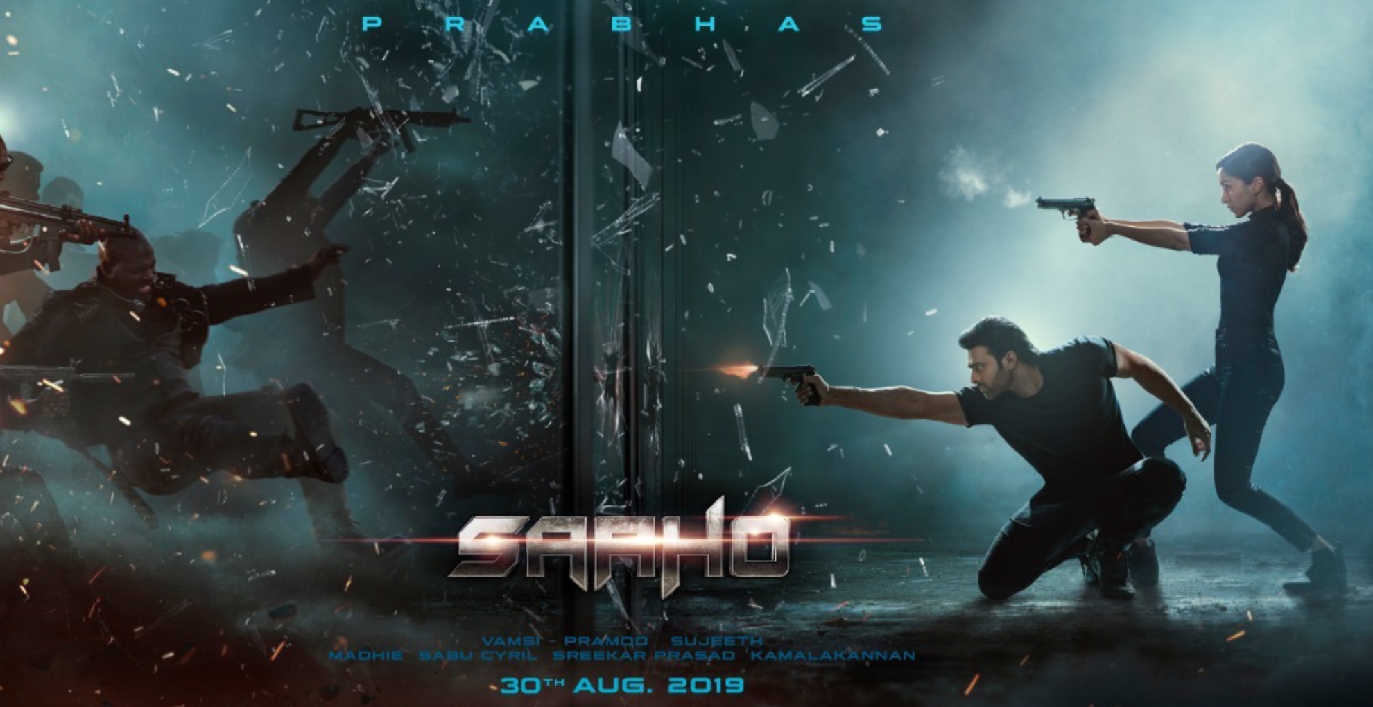 Saaho Movie: फिल्म का एक और पोस्टर हुआ रिलीज, रोमांटिक अंदाज के बाद प्रभास-श्रद्धा कपूर का दिखा एक्शन मोड