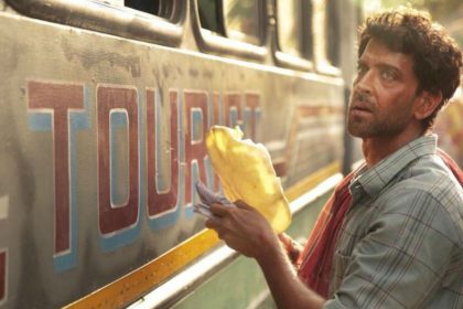 Super 30 box office collection Hrithik Roshan Mrunal Thakur Vikas Bahl Anand Kumar Biopic