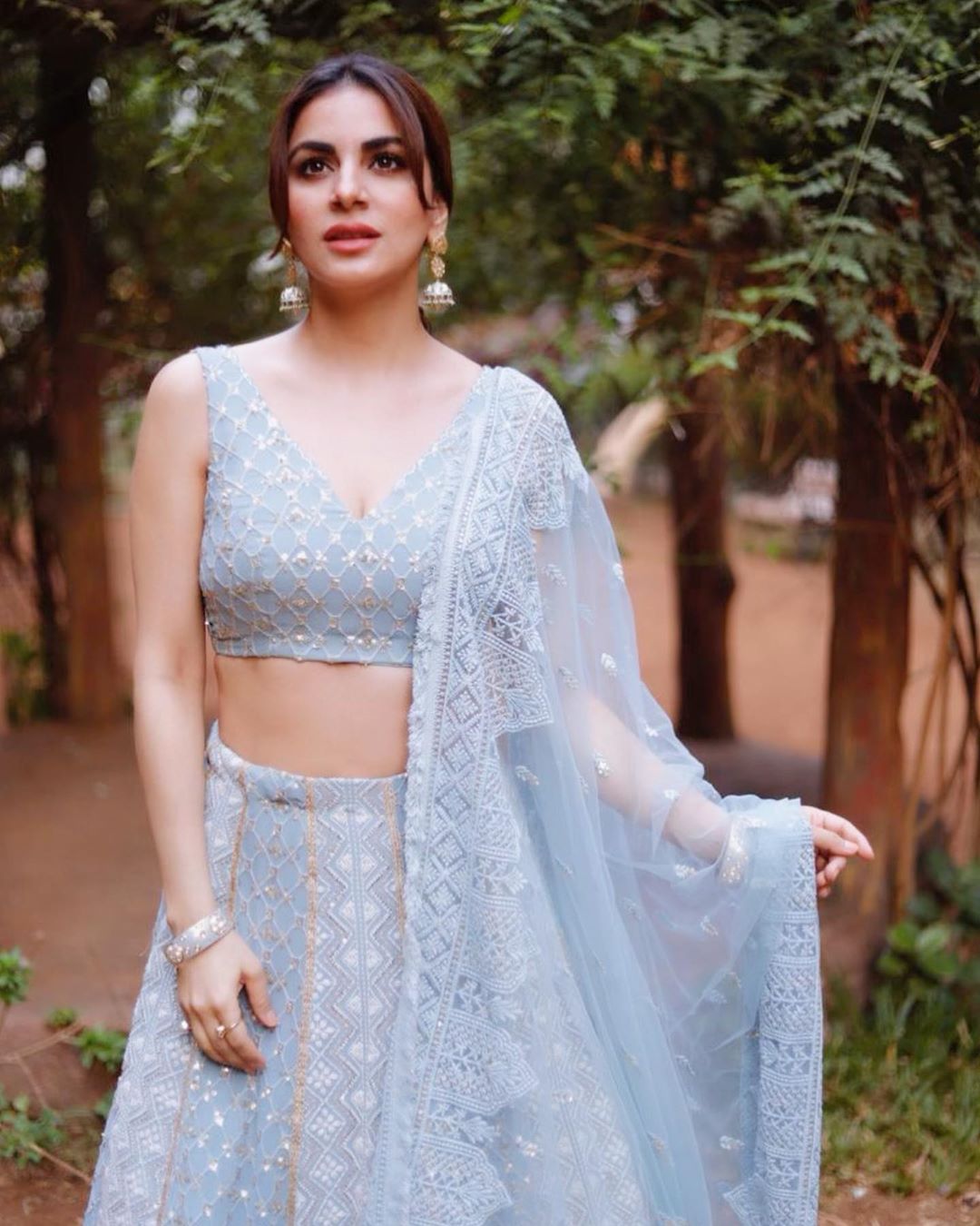 Shraddha Arya 5