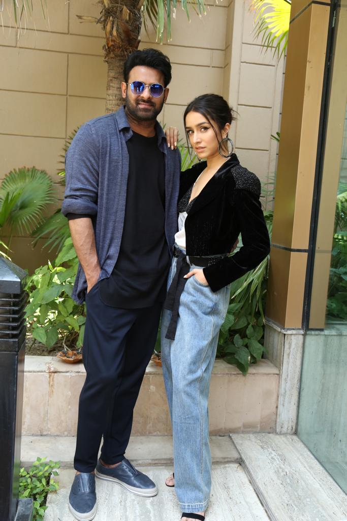 Shraddha Kapoor and Prabhas 4