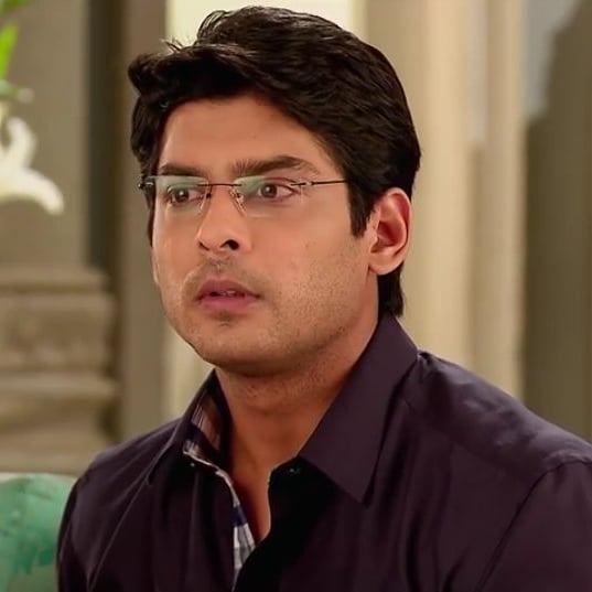 Siddharth Shukla 8