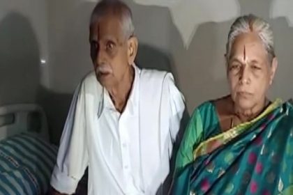 74 Years woman gave birth to twins