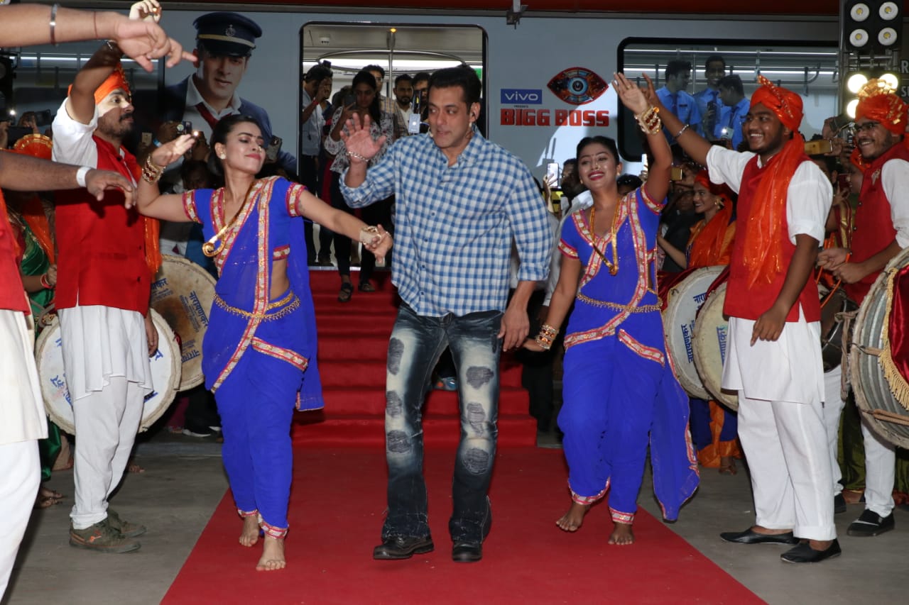 Salman Khan Dance