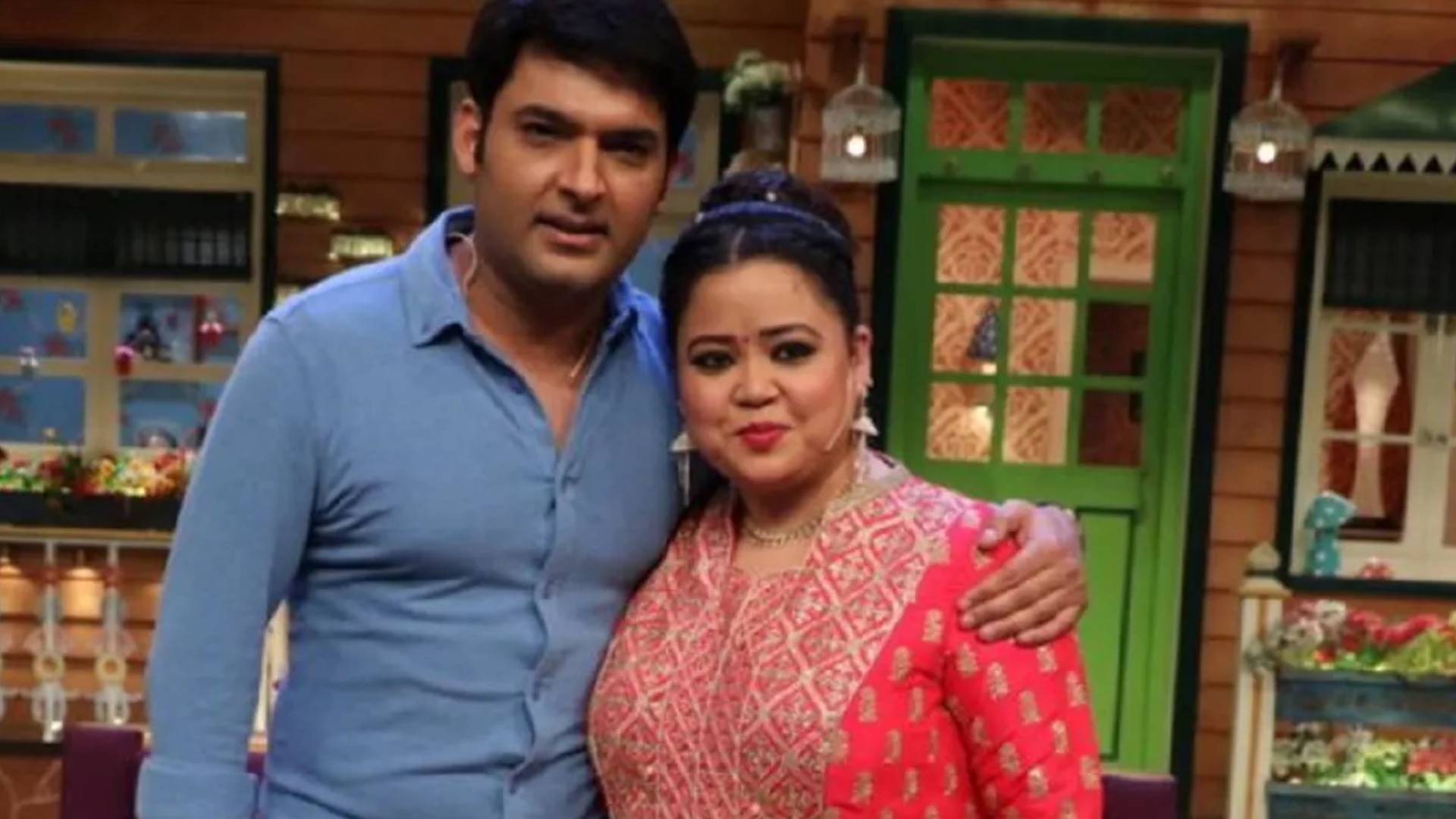 The Kapil Sharma Show: भारती सिंह ने की अक्षय कुमार-बॉबी देओल संग जमकर मस्ती, देखिए कैसे दिखाती नजर आईं दांत