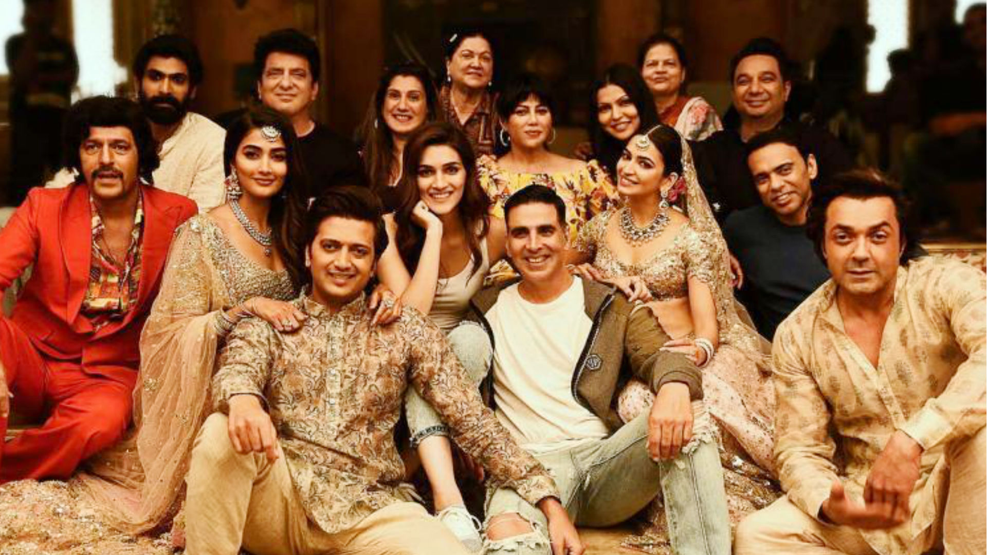 Housefull 4 Movie: कैसे तैयार हुआ था फिल्म हाउसफुल 4 का सीतमगढ़ सेट, मेकर्स ने शेयर किया ये वीडियो