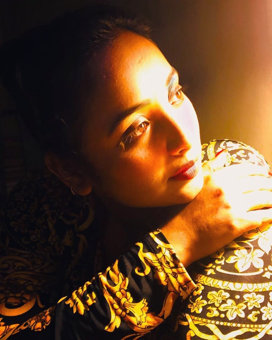 Rani Chatterjee Photos