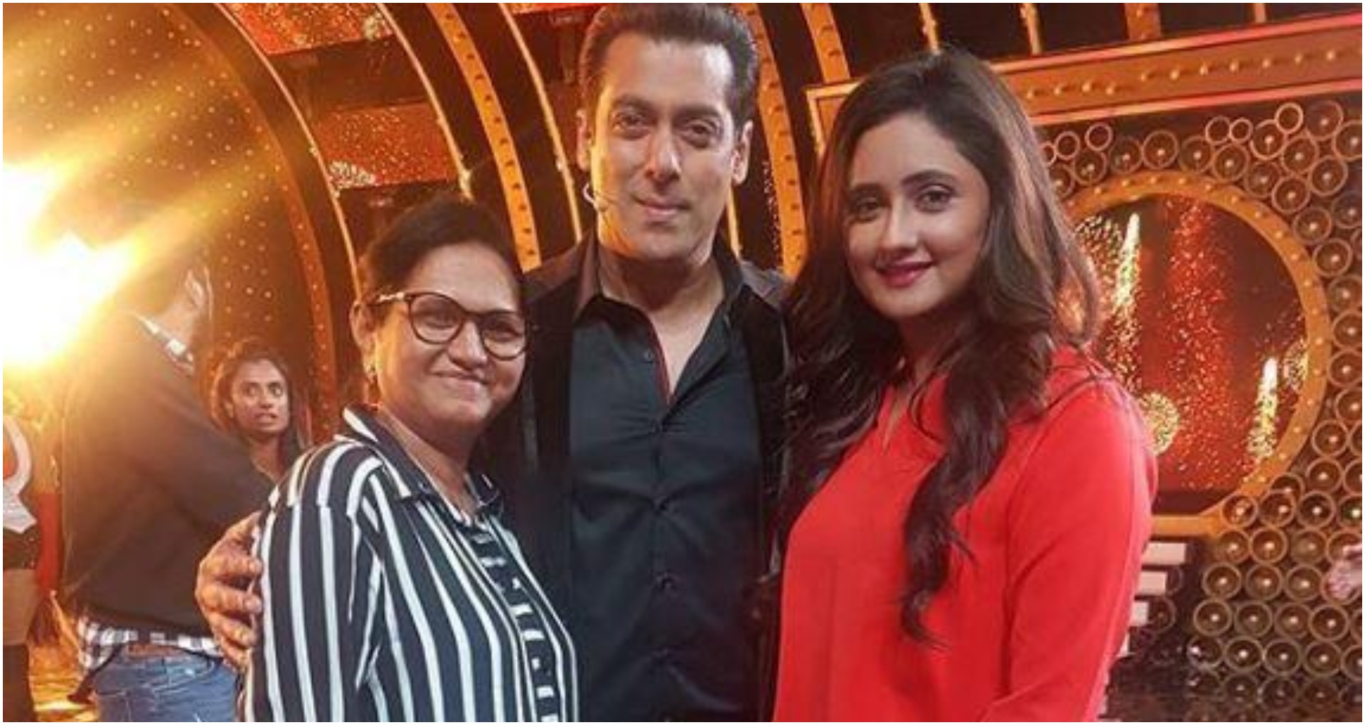 Bigg Boss 13: रश्मि देसाई और अरहान खान के ब्रेकअप पर आया रसीला देसाई का रिएक्शन, अरहान की ली क्लास