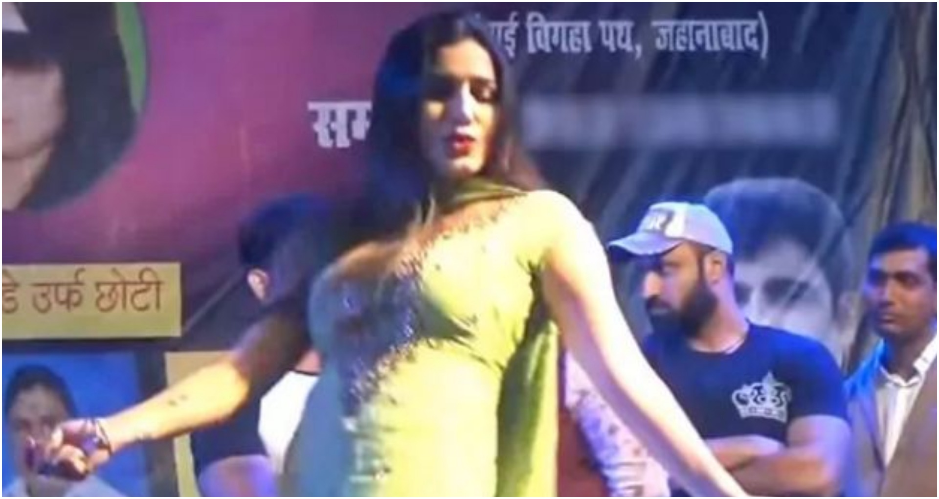 Sapna Choudhary Holi Dance Video: होली के मौके पर सपना चौधरी ने बिहार में मचाया धमाल, देखें Video