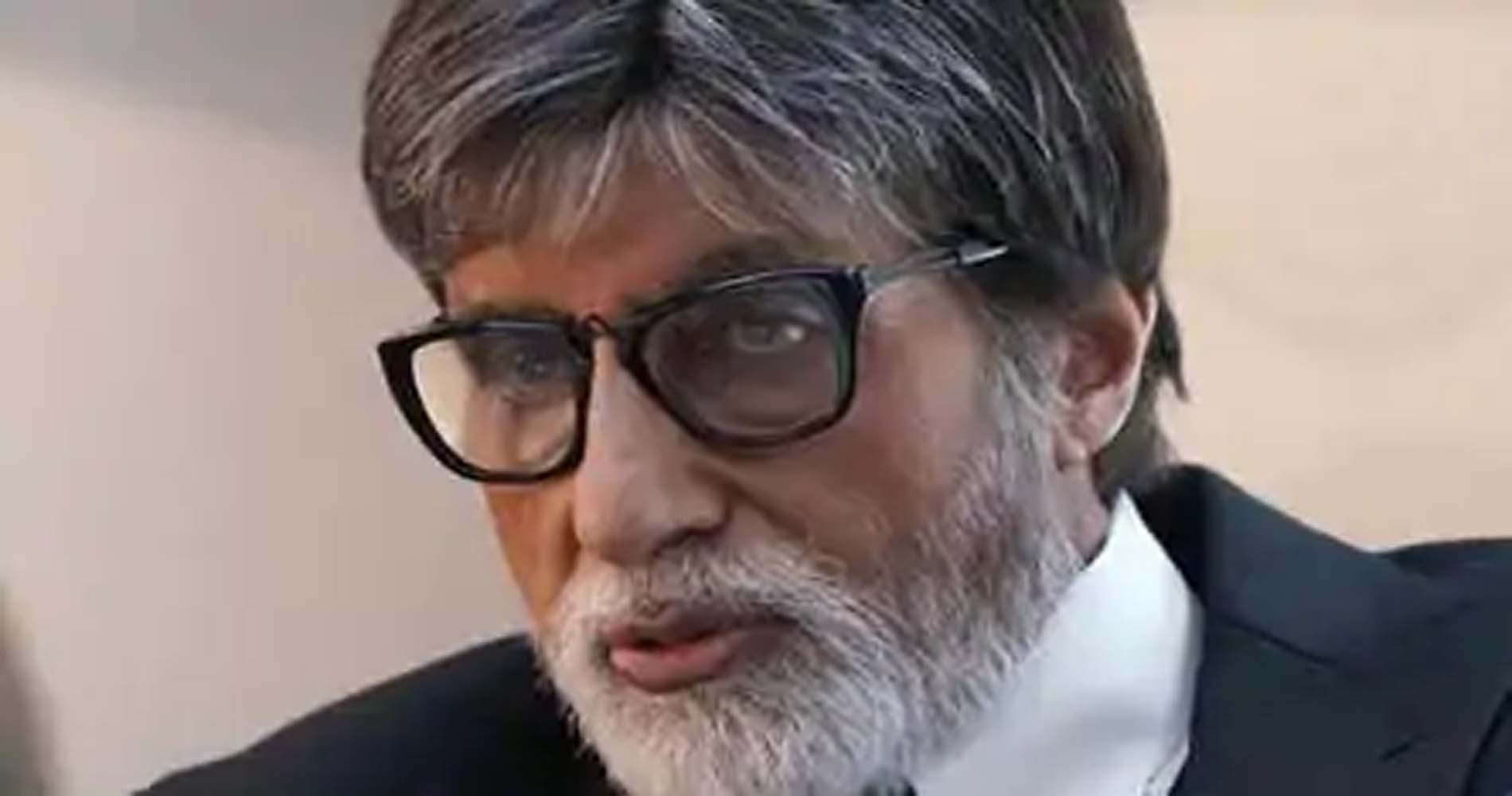 दान करने को लेकर यूजर ने अमिताभ बच्चन को किया ट्रोल, Big B ने दिया मुंगतोड़ जवाब, गिना दी लिस्ट