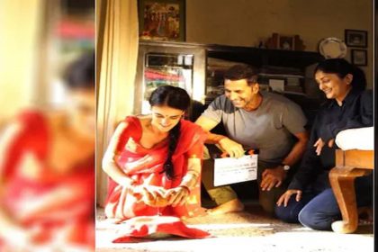 Akshay Kumar और Radhika Madan ने शुरू की नई फिल्म की शूटिंग, शेयर किया नारियल फोड़ने का Video