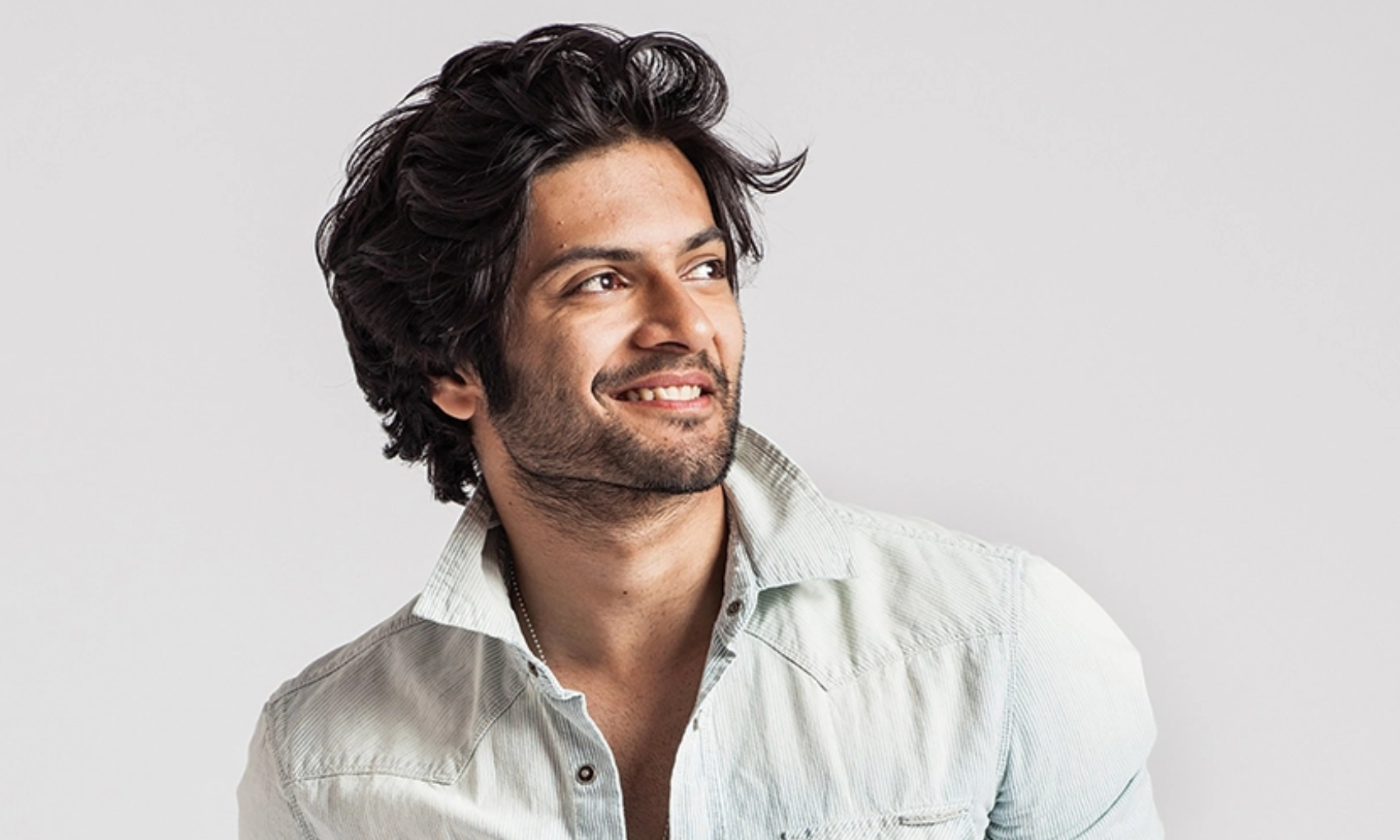 HBD Ali Fazal: 19 साल ही उम्र में कॉल सेंटर में काम करते थे अली फजल, जानें एक्टर से जुड़ी दिलचस्प बातें