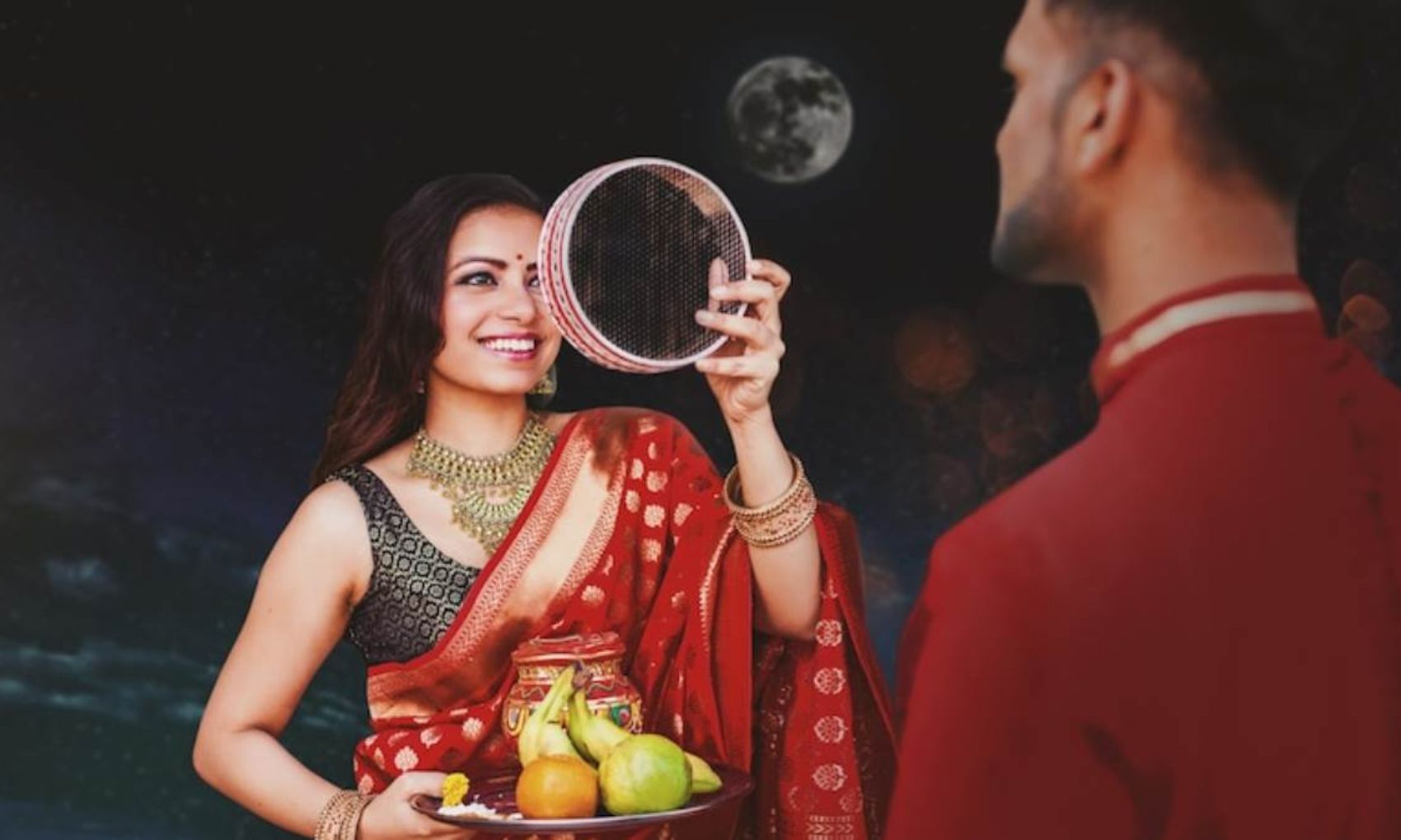 Karwa Chauth 2022: 13 साल बाद बन रहा करवा चौथ पर ऐसा शुभ संयोग, सुहागिनों को मिलेगा शुभ फल