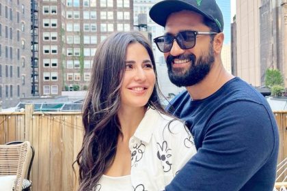 Katrina Kaif flaunts baby bump in VIRAL picture