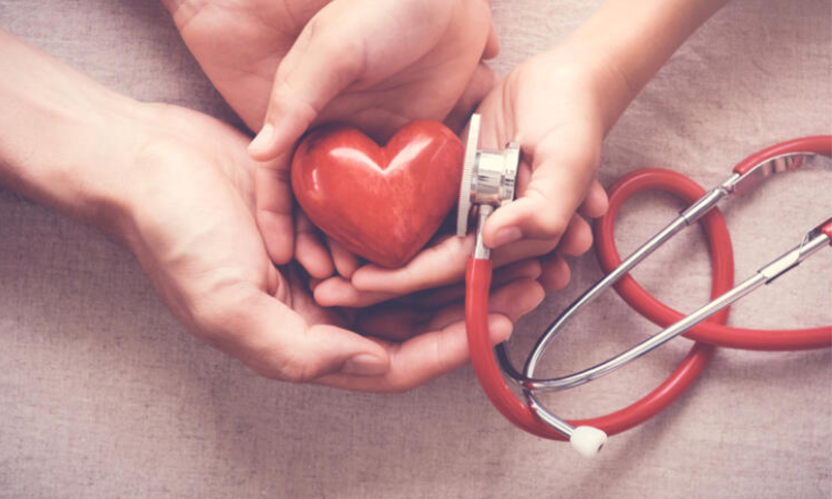 Heart Attack Sign in Winter: सर्दियों में अपने दिल का रखें ज्यादा ख्याल, जानें हार्ट अटैक के ये लक्षण!