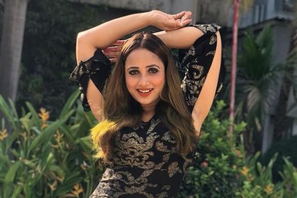 Rani Chatterjee का वायरल Hot लुक